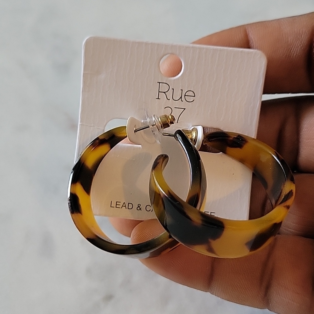 Rue21 Tortoise Shell Hoop Earrings